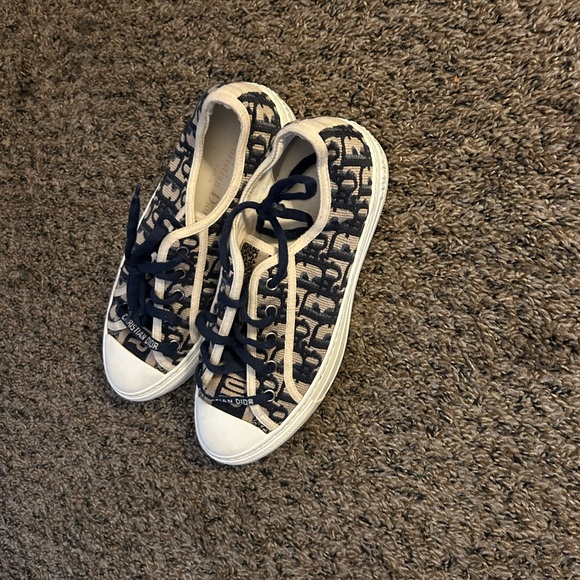 Dior sneakers size 8 worn few times good condition - Picture 1 of 4